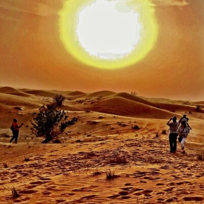 cool travel photography and visual storytelling kramer-sunset-high desert -cloluds -dubai -008.jpg